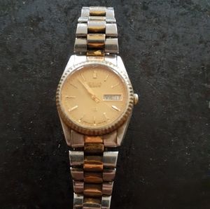 SEIKO 2-Tone Women Bracelet Watch